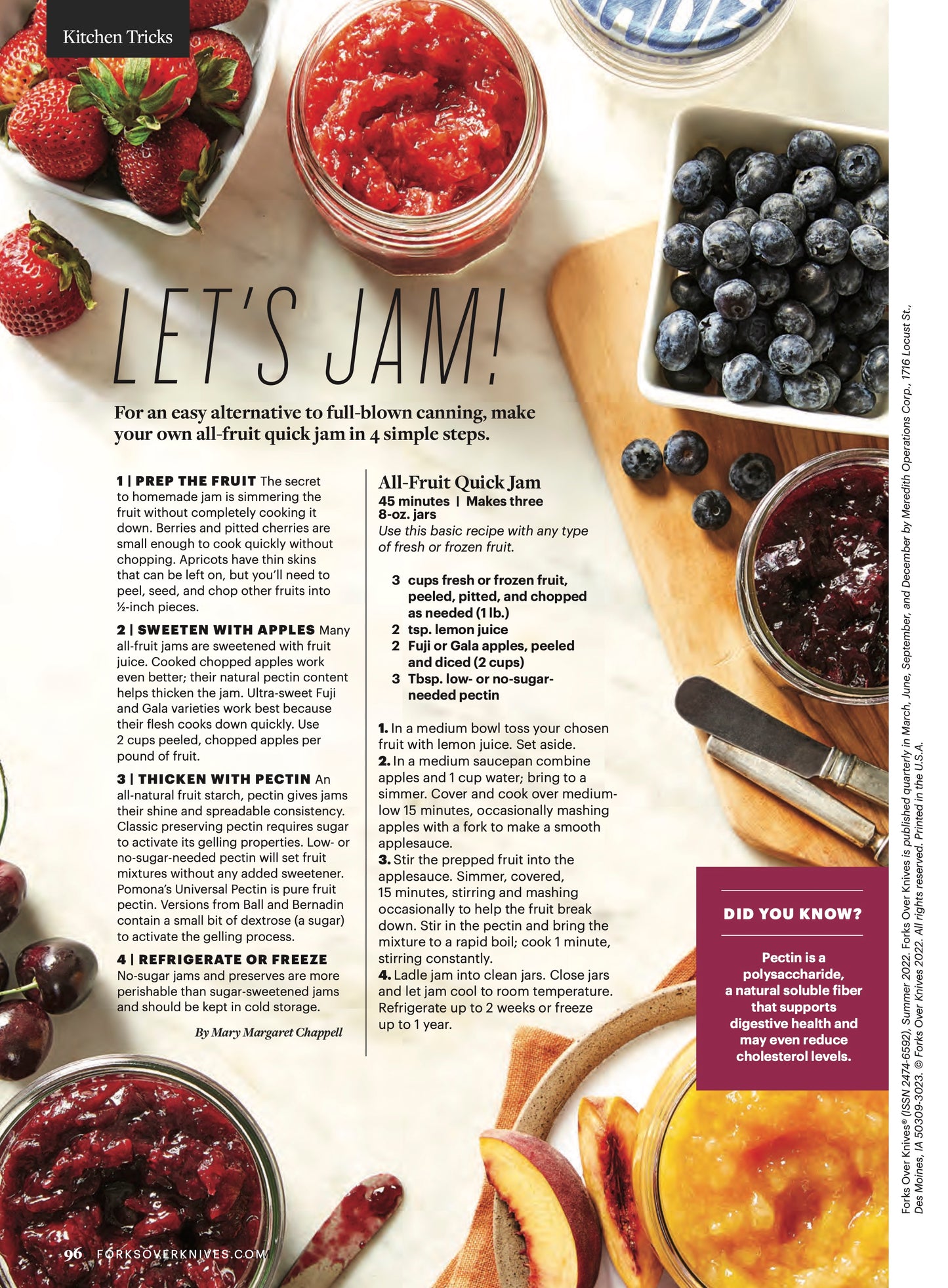 Article on how to make jam in 4 simple steps with an image of fresh berries and pots of jam