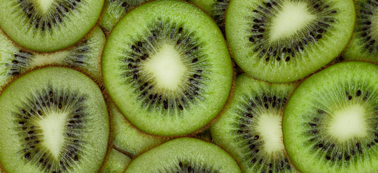 How to Peel a Kiwi + Kiwi Recipes to Try